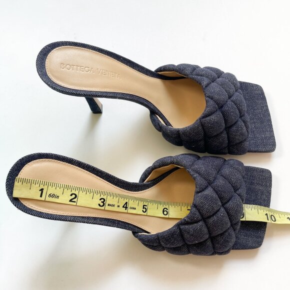 Bottega Veneta Matelasse Quilted Denim Mule Sandals Indigo Size EU 39 US 9 NEW - Picture 11 of 12